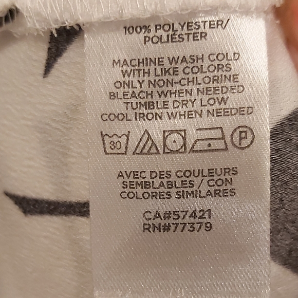 Ann Taylor sleeveless floral top - Picture 5 of 7